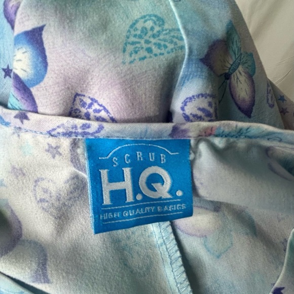 Smart‎ Scrubs Pastel Butterfly Print Top - Picture 5 of 5